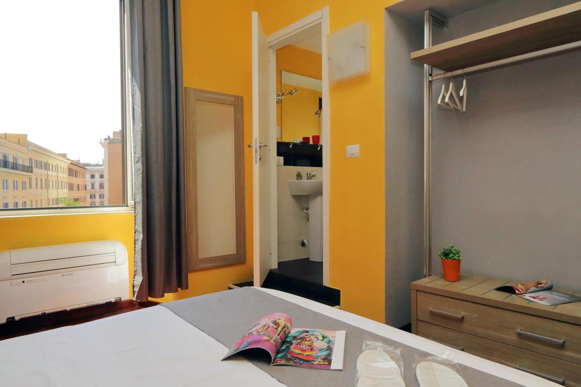 Lhg Comfy Rooms Roma Exterior foto